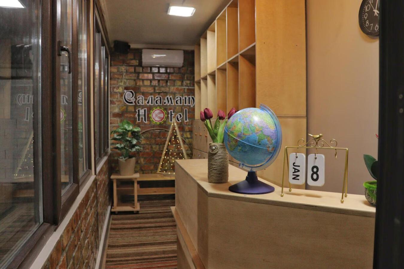 Salamat Hotel Bishkek Luaran gambar