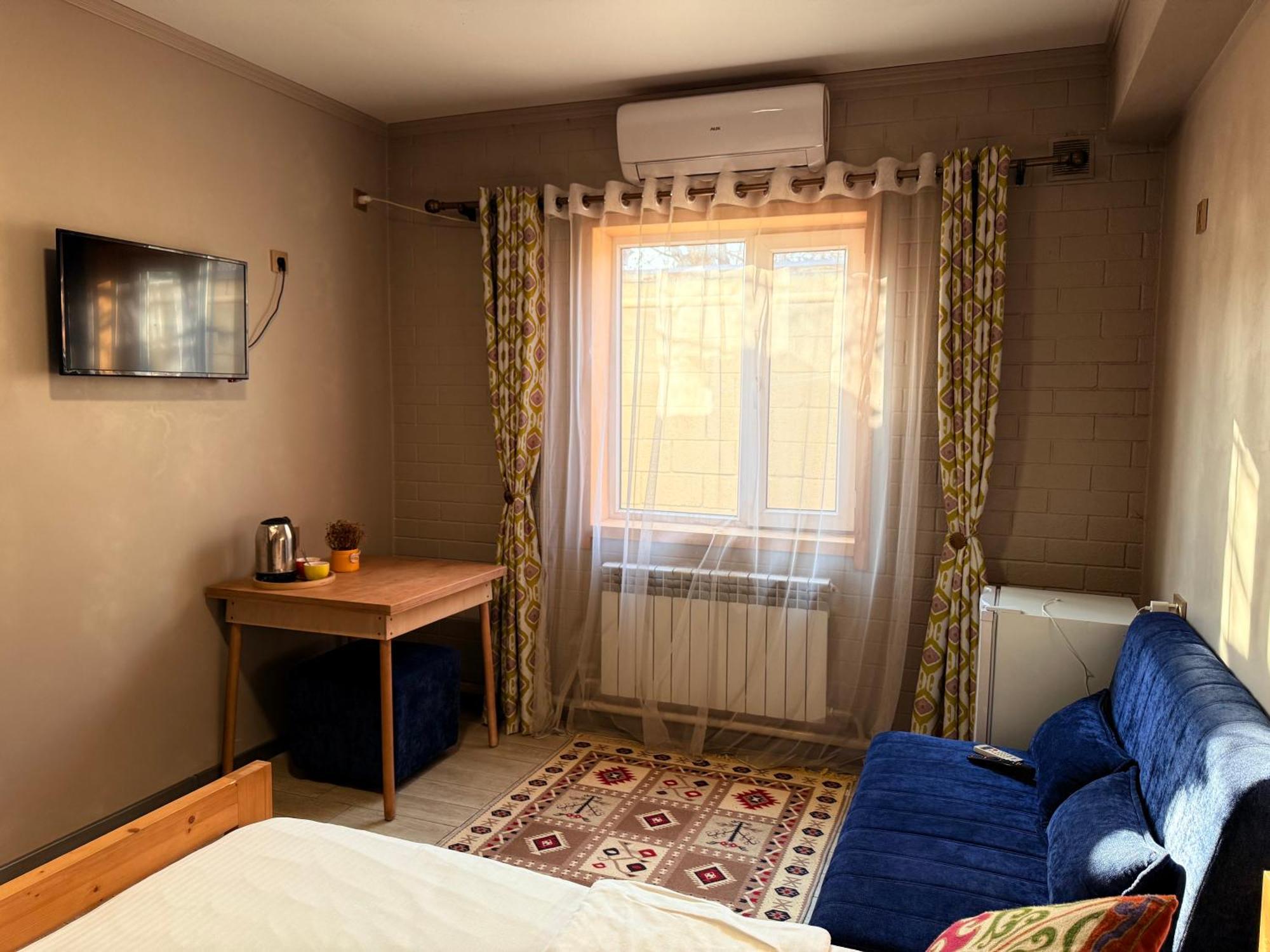 Salamat Hotel Bishkek Luaran gambar