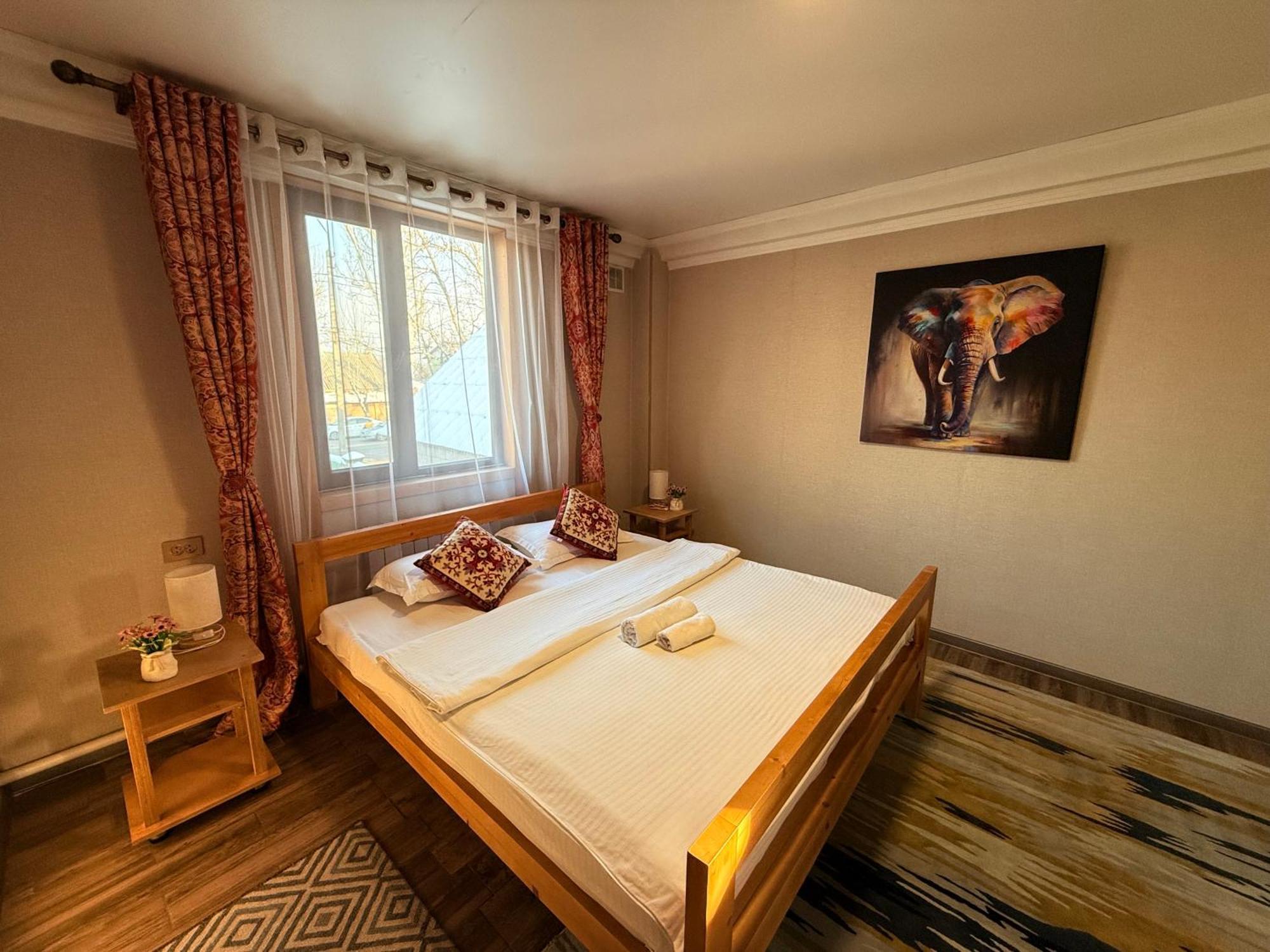 Salamat Hotel Bishkek Luaran gambar